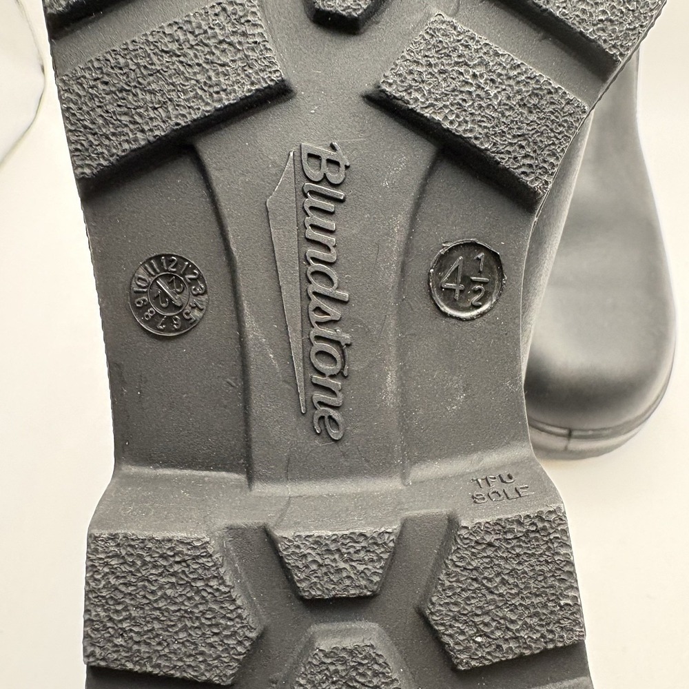 EUC Blundstone Black Leather 566 Thermal Chelsea Boots US women's 7.5 Aus Sz 4.5 - Picture 8 of 9
